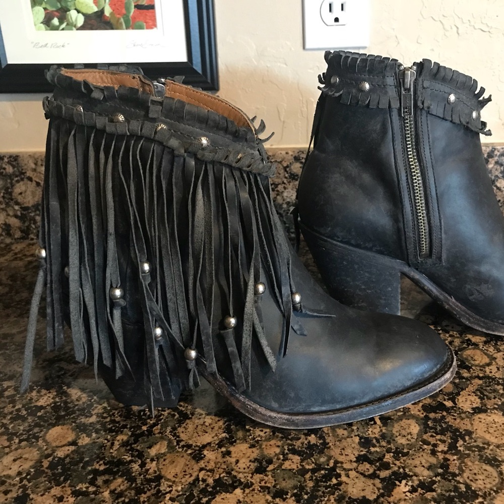 Lucchese
